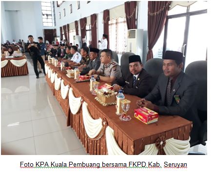 KETUA PENGADILAN AGAMA KUALA PEMBUANG HADIRI PEMBERHENTIAN DAN PENGANGKATAN ANGGOTA DPRD KAB. SERUYAN