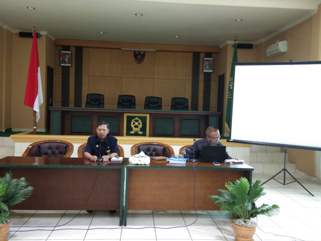 Penyampaian Materi SAKIP Oleh Panitera PTA Palangka Raya