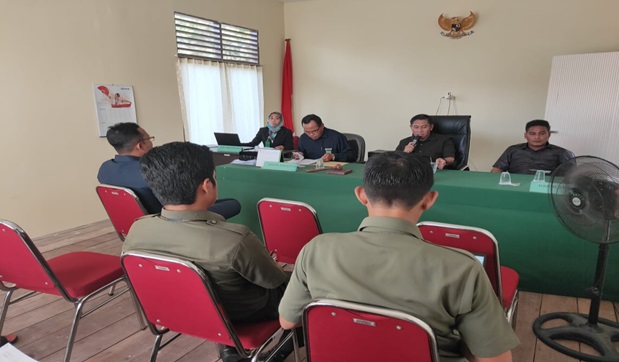 Ketua PA Kasongan Sampaikan Pesan-Pesan Pak KPTA Kalimantan Tengah kepada seluruh Pegawai PA Kasongan