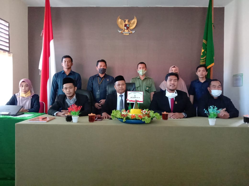 PA Kasongan Mengikuti Upacara HUT MA