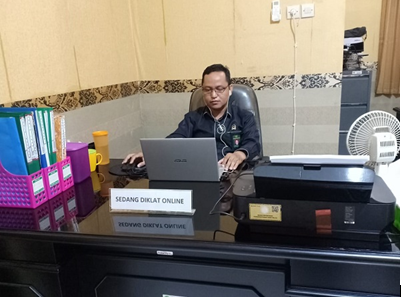 Hakim PA Pulang Pisau Ikuti Pelatihan Online Pemimpin Dengan Kecerdasan Emosi