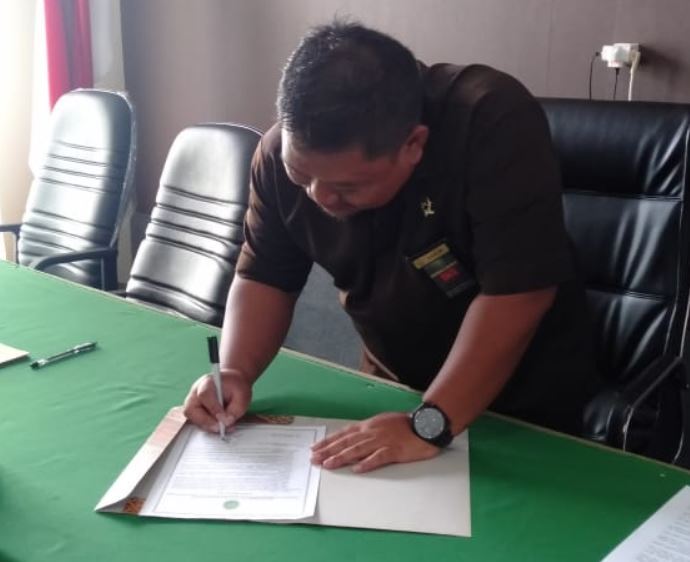 PENANDATANGANAN PAKTA INTEGRITAS