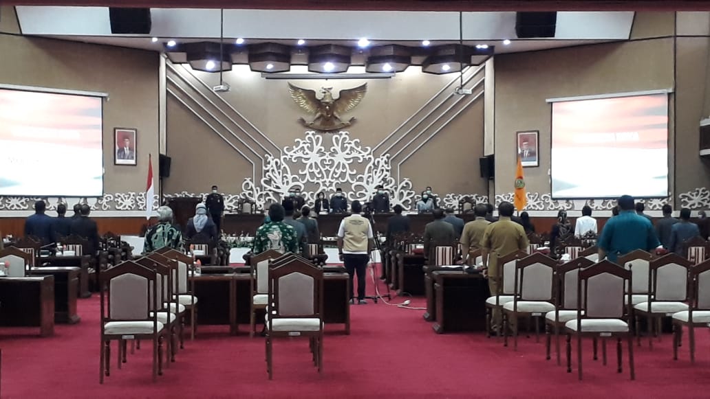Wakil Ketua PTA Palangka Raya Hadiri Rapat Paripurna ke 7 Masa Persidangan I Tahun Sidang 2021 Bersama Forkopimda Provinsi Kalimantan Tengah