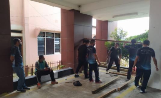 89. Pengadilan Agama Muara Teweh Menciptakan Alat Sendiri Untuk Pemotongan Hewan Qurban