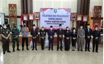 168. Pelantikan dan Pengambilan Sumpah Jabatan Penjabat Sekretaris Daerah Kabupaten Kotawaringin Timur