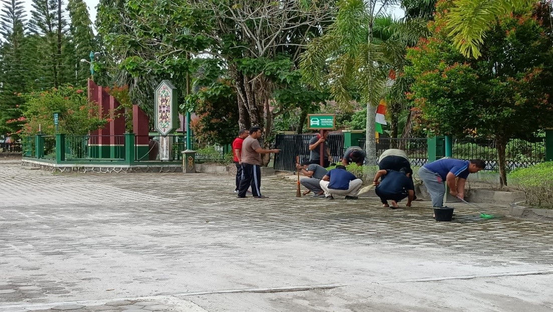 Kerja Bakti PA Kasongan