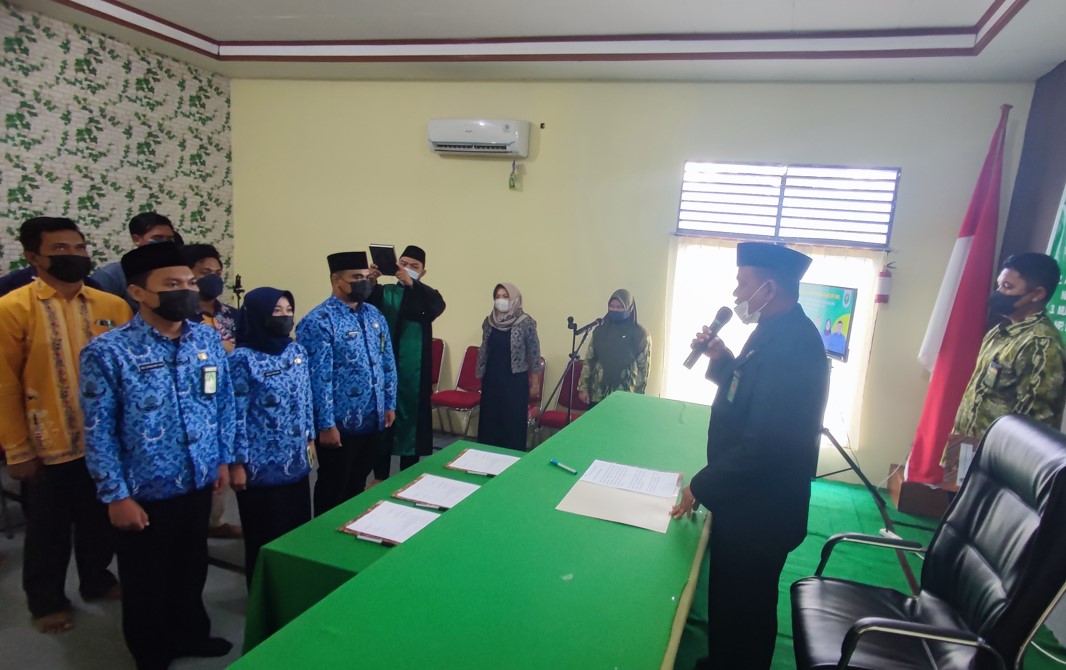 Sudah Diambil Sumpah, Tiga Orang CPNS Resmi Menjadi Pegawai Negeri Sipil Pengadilan Agama Kasongan