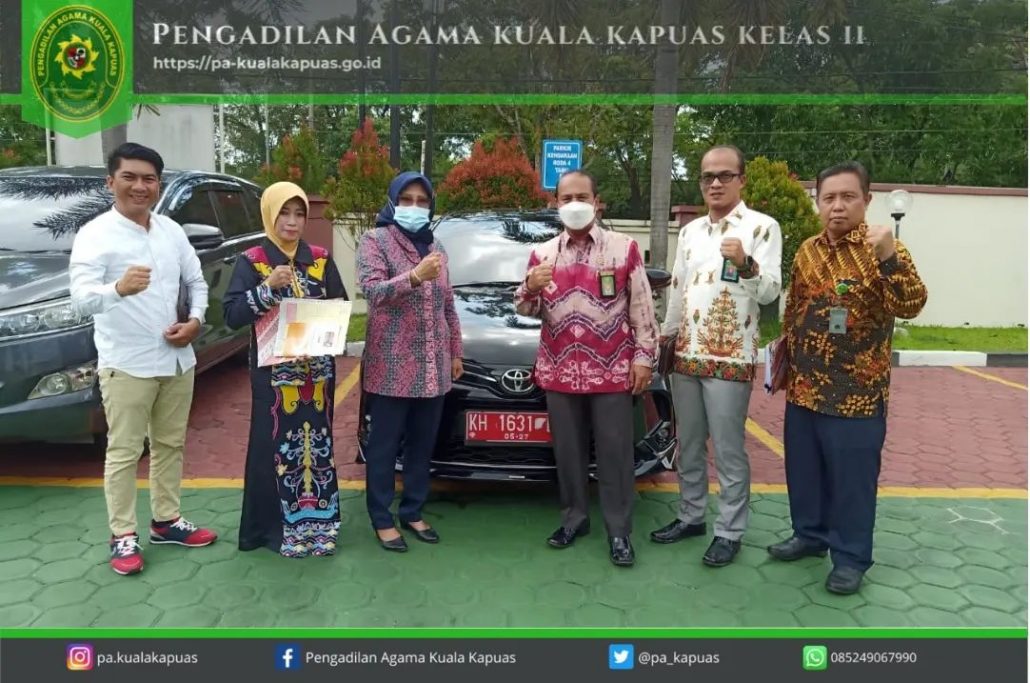 116. Pengadilan Agama Kuala Kapuas Terima Kendaraan Dinas Baru 