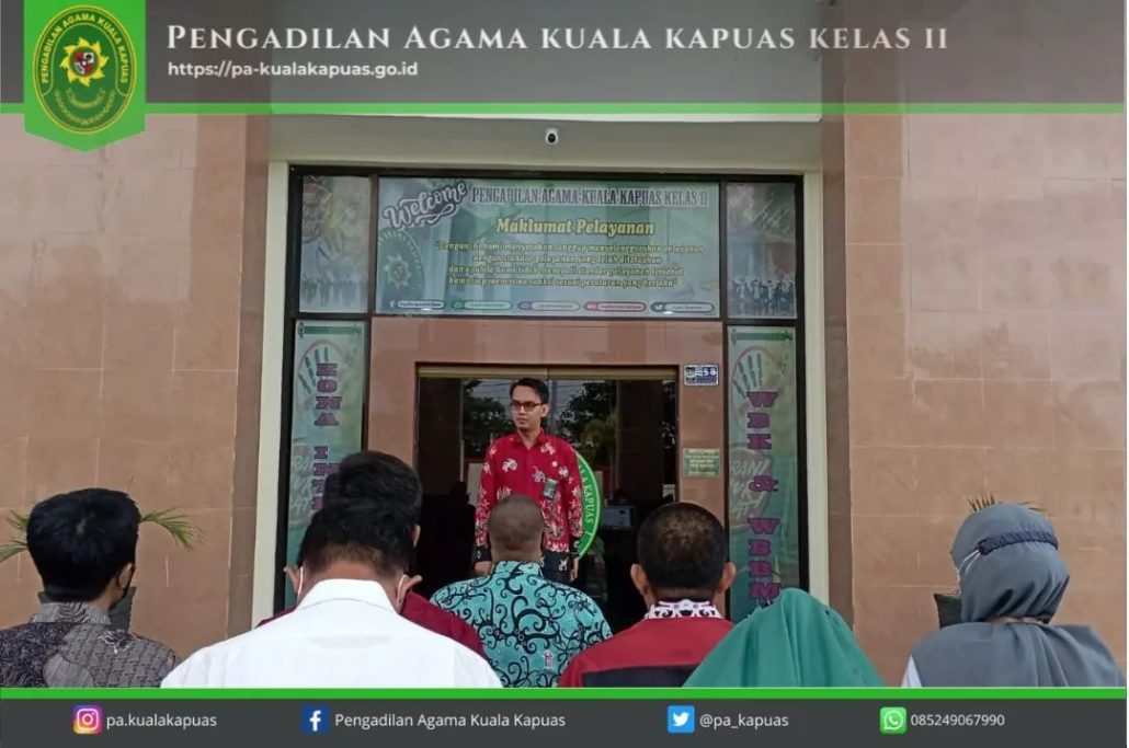 166. Isi Amanat Ketua Mahkamah Agung disampaikan Pada Apel Jumat Sore di PA Kuala Kapuas