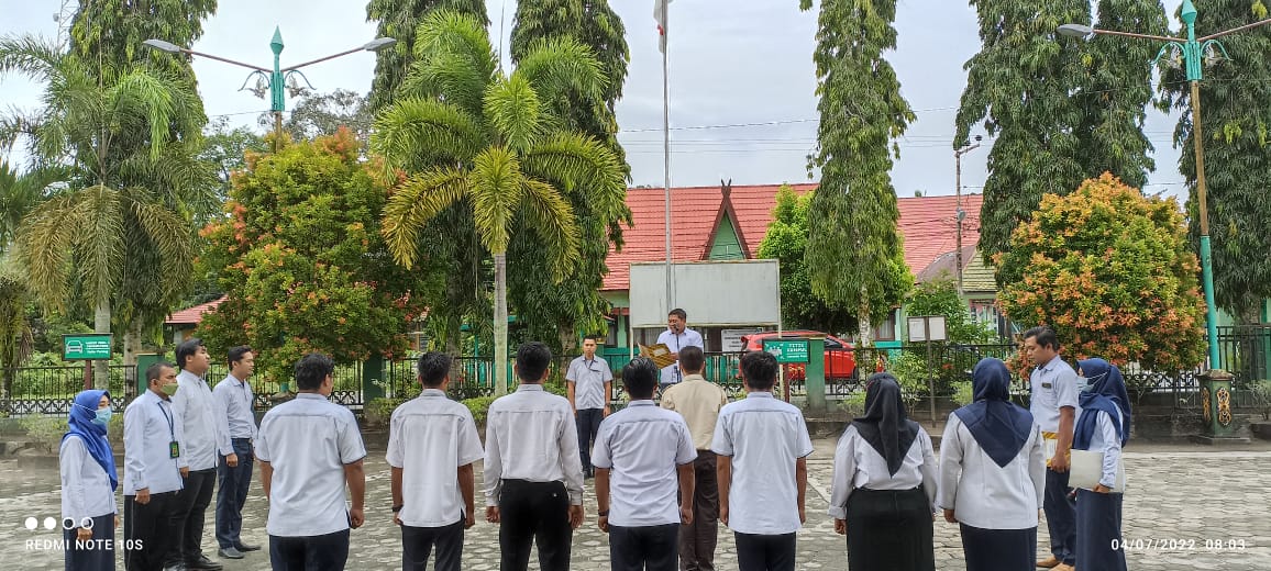 Apel Senin Pagi, Keluarga Besar PA Kasongan Kembali Berduka