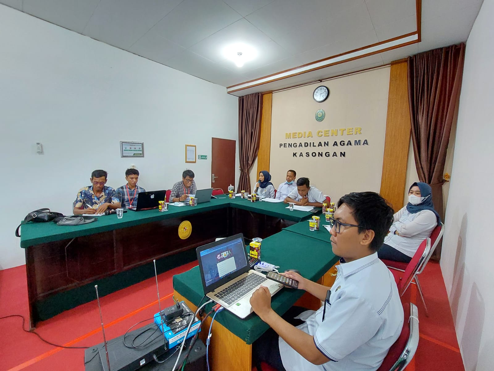 Tepat Waktu, Tepat Mutu, dan Tepat Guna Dalam Rapat Rutin Progres Pembangunan Gedung Kantor PA Kasongan
