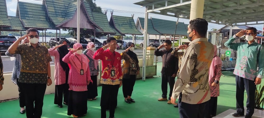 Perdana, Wakil Ketua Pengadilan Agama Pulang Pisau Pimpin Apel Rutin di Jum’at Sore