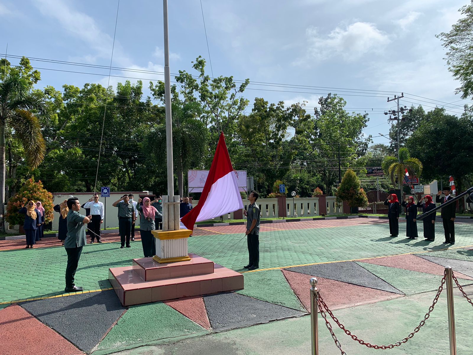 8ffdd601 64e0 469f 93ac f327ca16273c