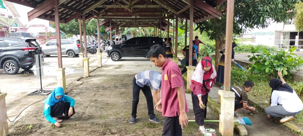 kerjabakti07102022