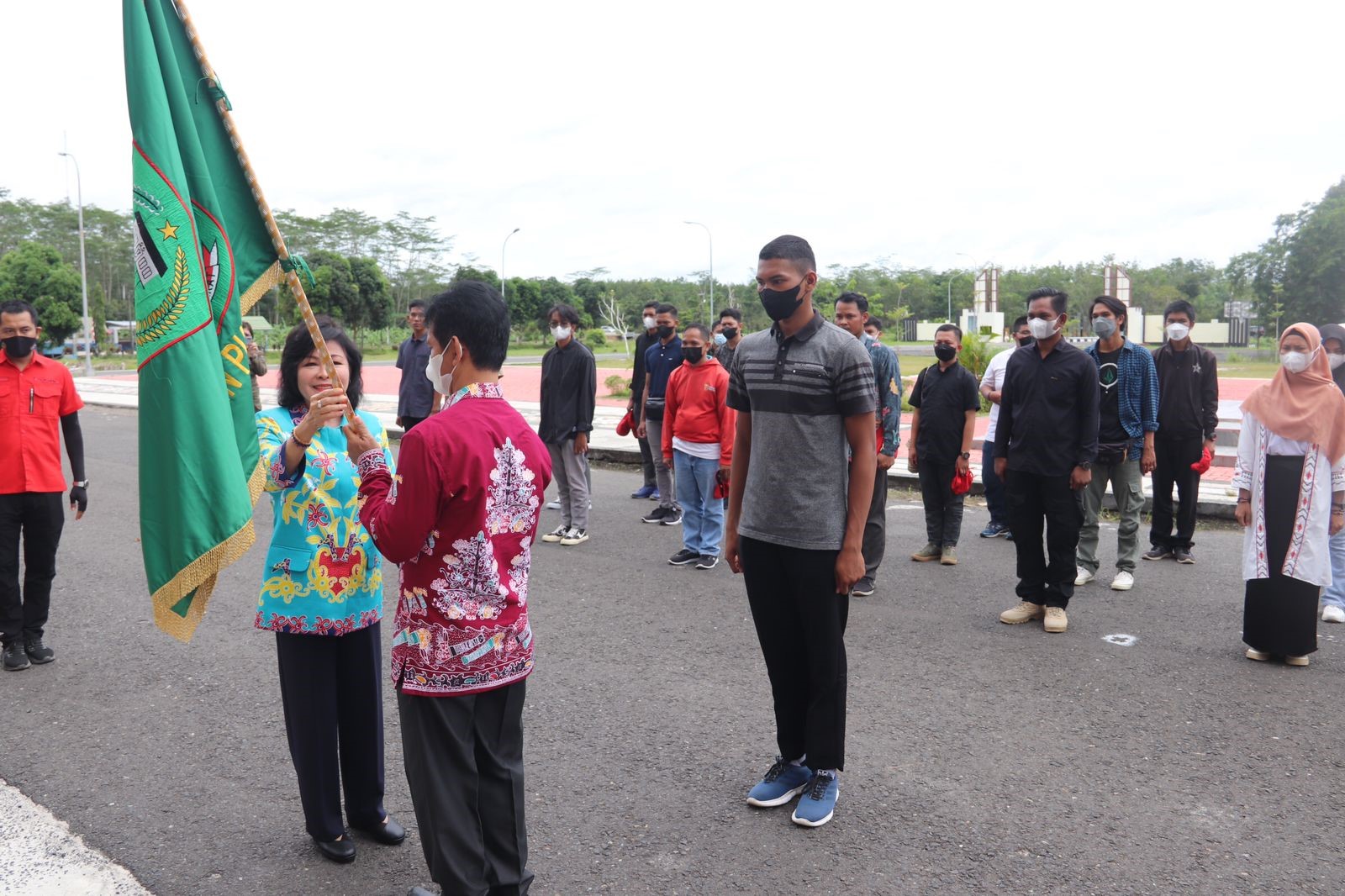 Ketua_Pengadilan_Agama_Pulang_Pisau_Hadiri_Pelepasan_IBAB_dan_HSP_Ke.jpg