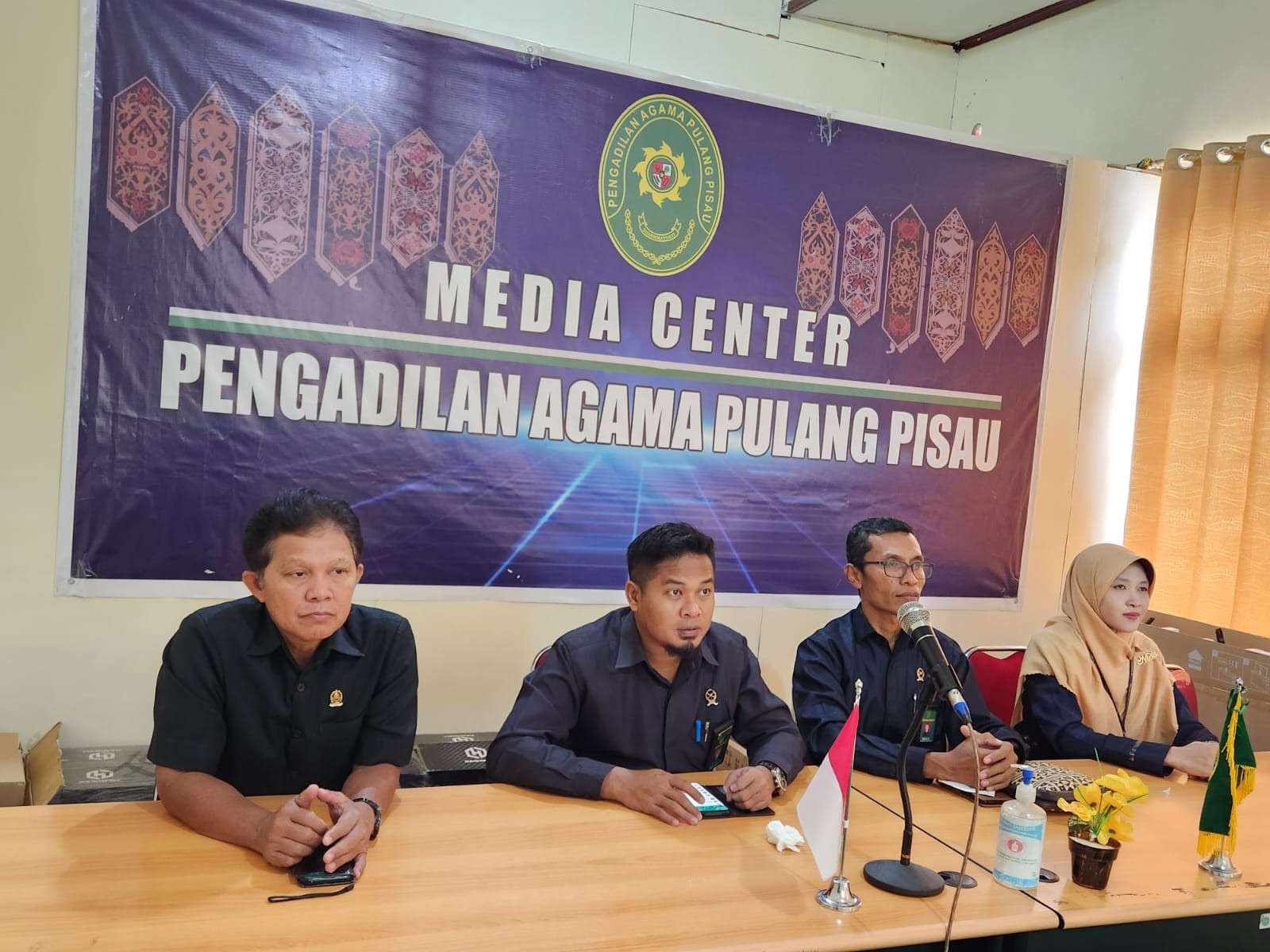 PA Pulang Pisau Ikuti Zoom MOU Badilag & UIN Padang Serta Kuliah Umum