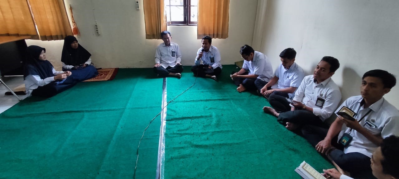 Bulan Penuh Berkah Pengadilan Agama Pulang Pisau Mengadakan Tadarus Al-Qur’an