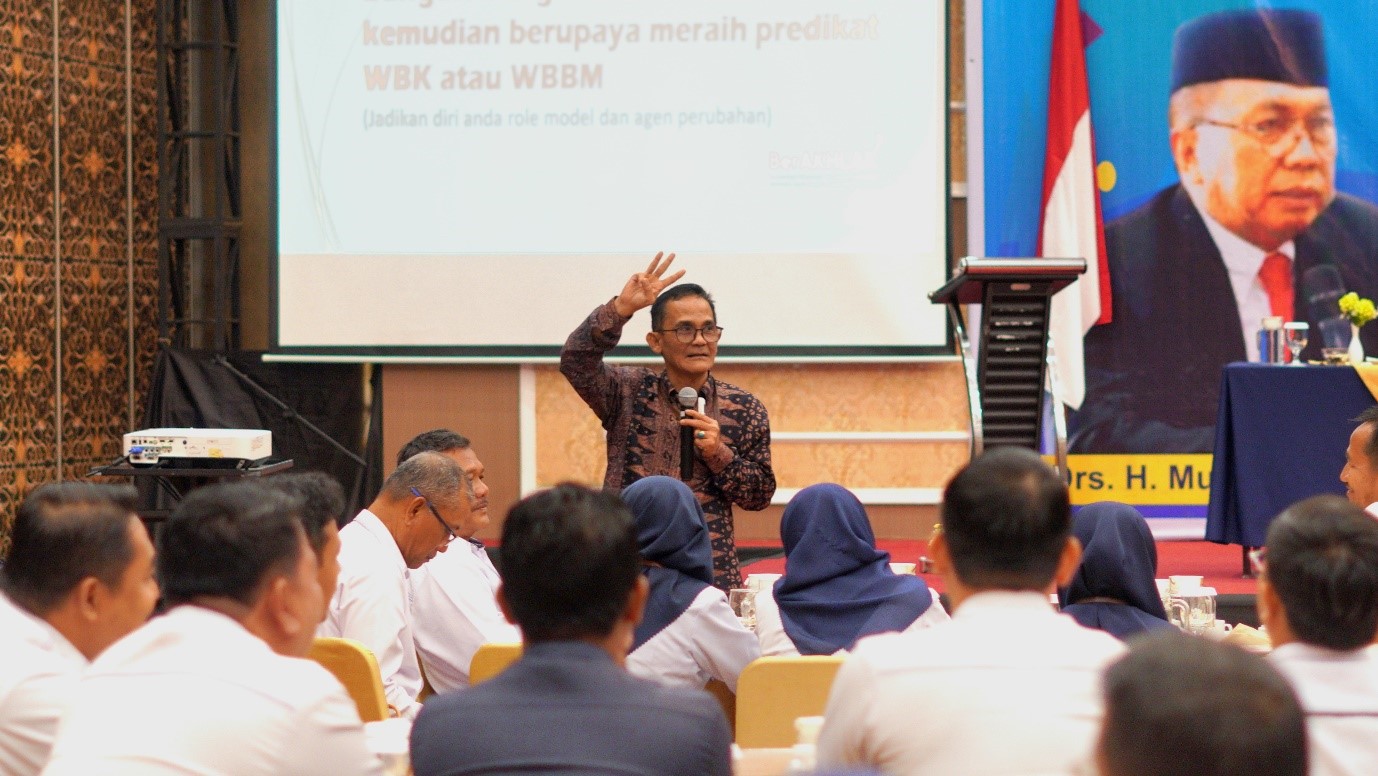 Ketua Pengadilan Agama Pulang Pisau Hadiri Ramah Tamah Malam Tahun Baru 2024 Kabupaten Pulang Pisau