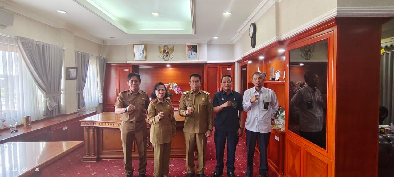 102. Ketua Pengadilan Agama Muara Teweh Kunjungan ke Pemda Kab. Murung Raya