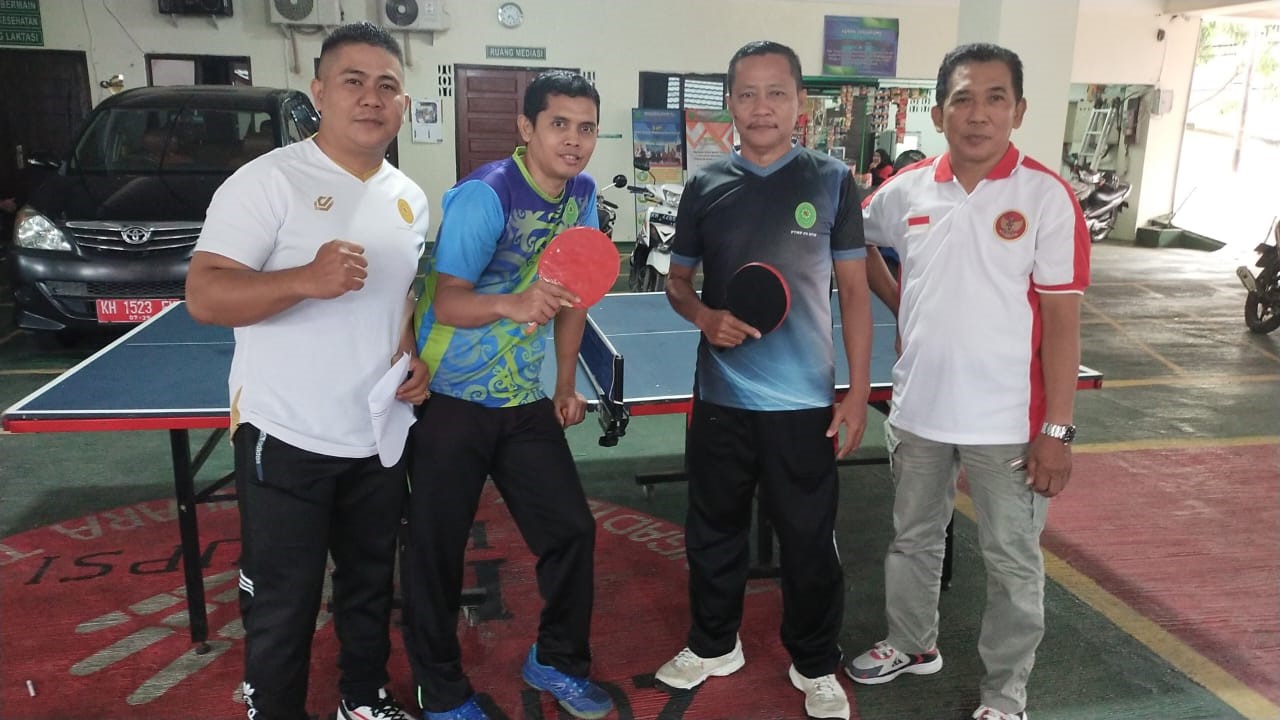 lomba hut ri-1