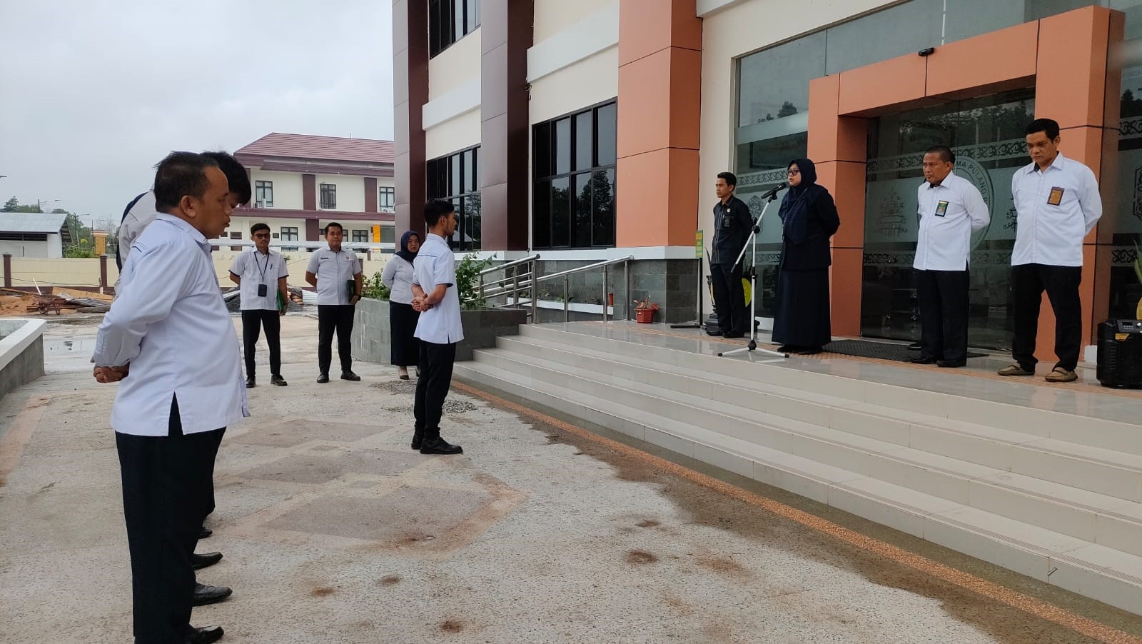 Kegiatan Rutin Apel Senin Pagi di Pengadilan Agama Pulang Pisau 4
