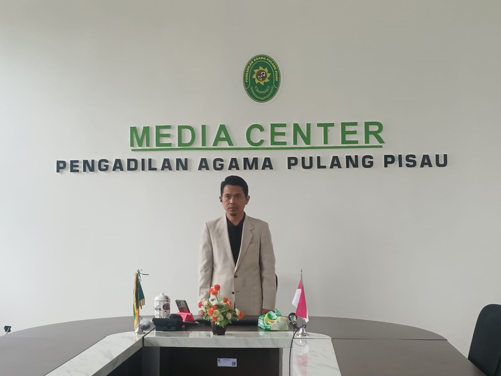 Ketua PA Pulang Pisau mengikuti Zoom Acara Penandatanganan