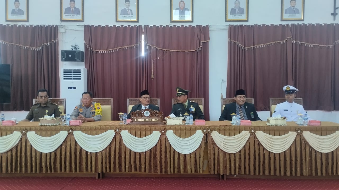 14. RAPAT PARIPUNA hadiri Rapat Paripurna Ke 1 Masa Persidangan II Tahun Sidang 2024 2025 