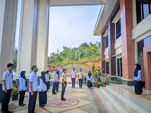 apel senin pagi