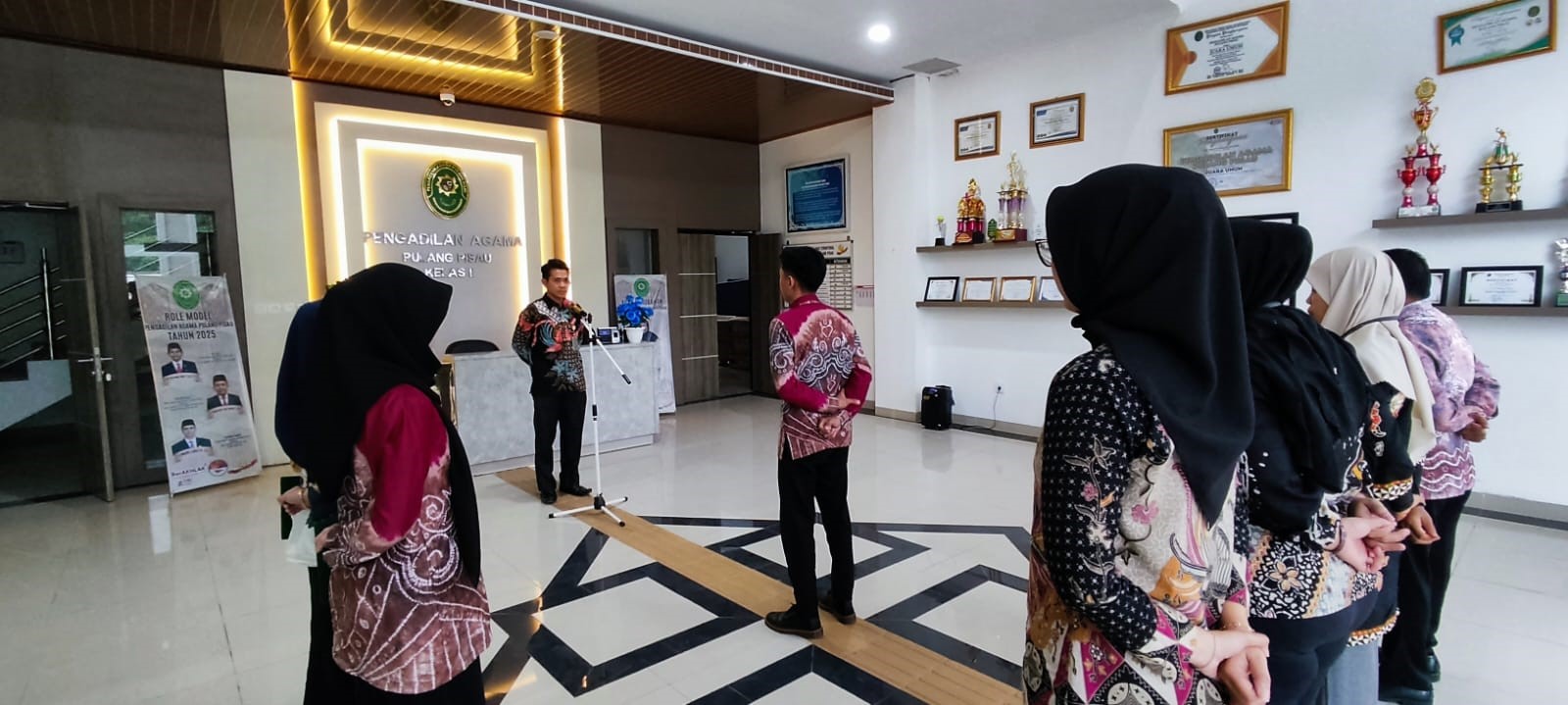 Kegiatan Rutin Apel Jumat Sore di Pengadilan Agama Pulang Pisau 1111