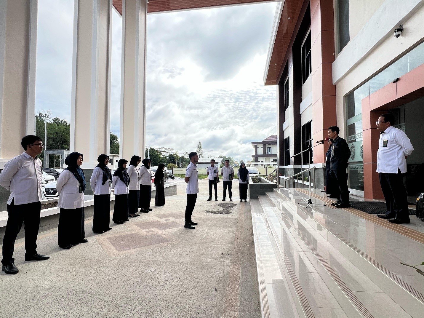 Kegiatan Rutin Apel Senin Pagi di Pengadilan Agama Pulang Pisau Akhir Februari 2025