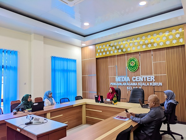 Pastikan Kesiapan Bantuan Pelayanan dalam Perkara E-Court, Pimpinan Laksanakan Monitoring dan Evaluasi Posbakum Triwulan I