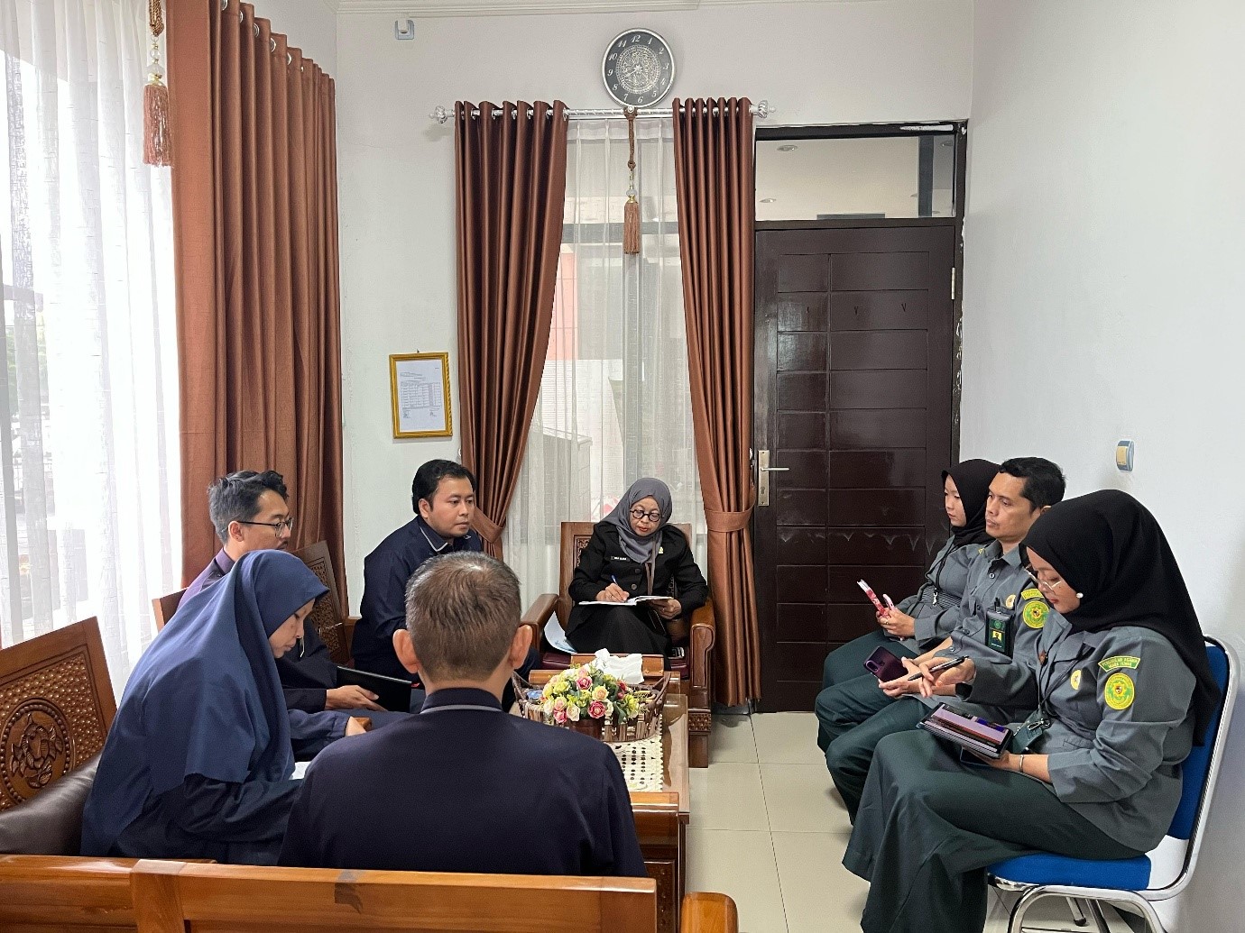rapat kesekretariatan 22 april 2025