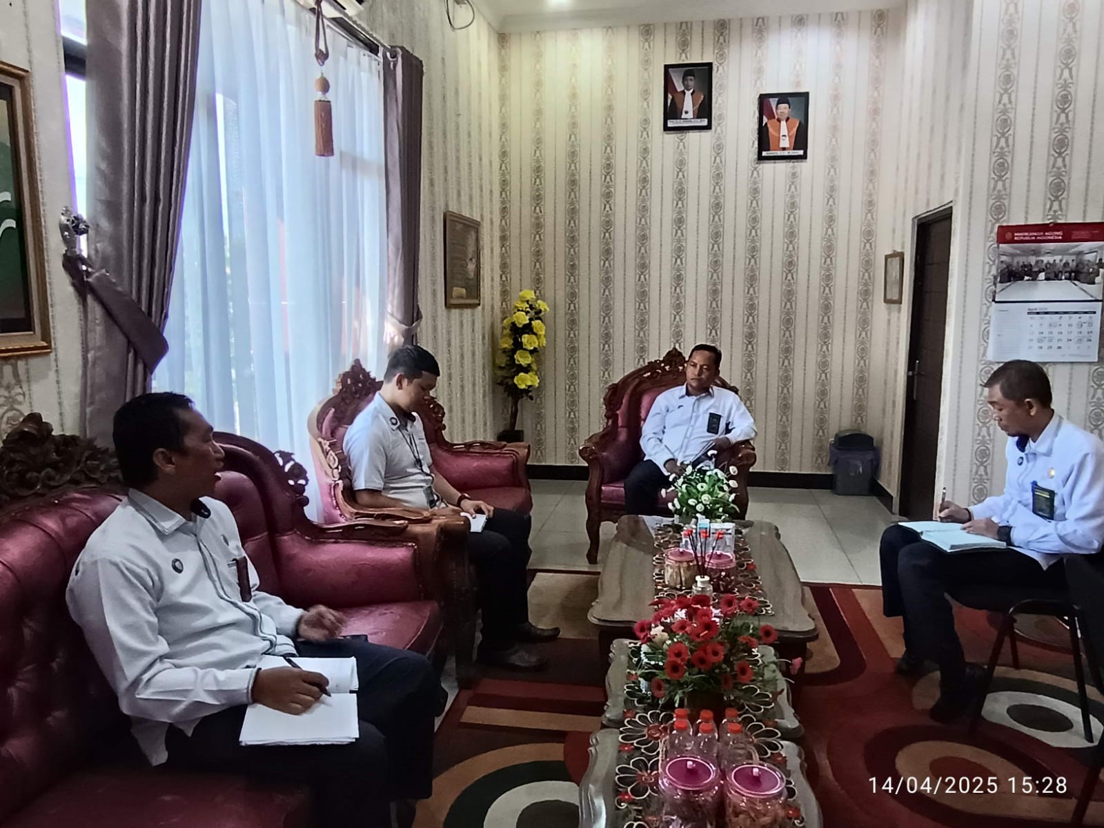 rapat pimpinan 2025-1
