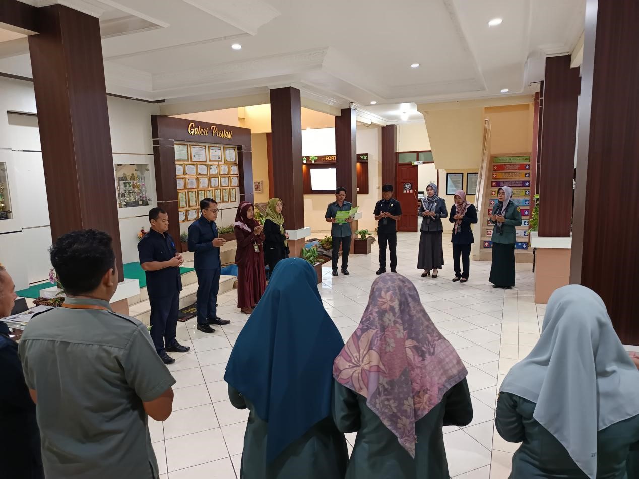 49. Kontinuitas Doa Pagi Bersama Aparatur Pengadilan Agama Sampit