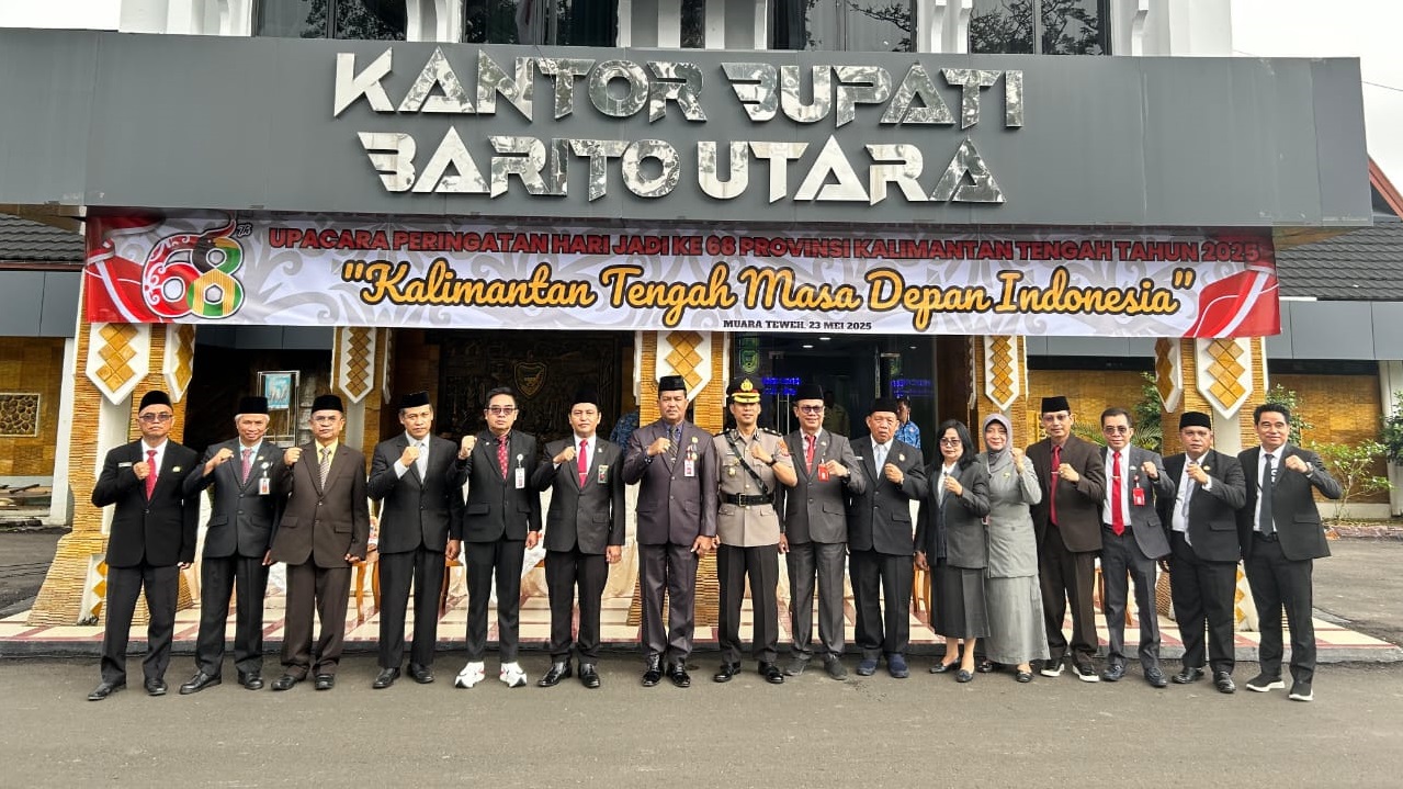 140. Ketua PA Muara Teweh Mengikuti Upacara Peringatan Hari Jadi Kalimantan Tengah ke-68