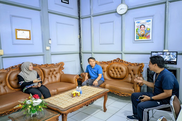 Pembukaan jalan 1
