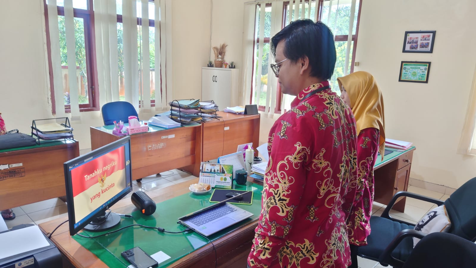 136. Bagian Kesekretariatan PA Sampit Ikuti Sosialisasi Mekanisme Pembayaran Tunjangan Kinerja