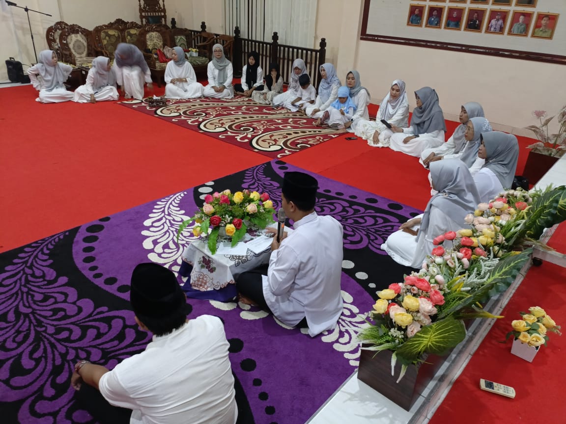 160. Acara Khatmul Qur’an dan Buka Puasa Bersama Keluarga Besar PA Sampit