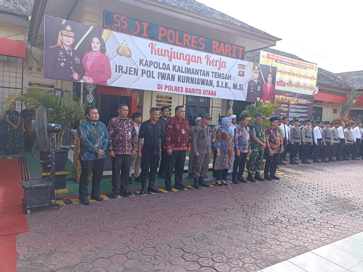 162. PA Muara Teweh Hadiri Undangan Kunjungan Kerja Kapolda Kalteng dan Ketua Bhayangkari Daerah Kalteng