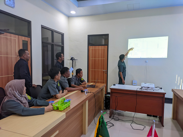 PA Kuala Kurun Gelar DDTK Hari Ke-2 untuk PPNPN: Fokus pada Komputer Office dan Manajemen File