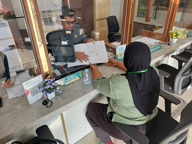 “Perdana, Akta Cerai Elektronik Terbit di Pengadilan Agama Kasongan”