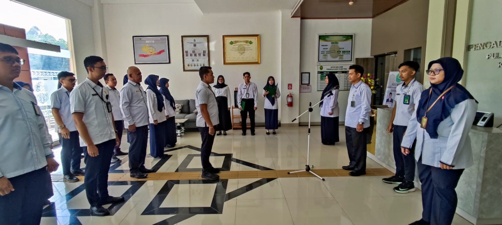 Pengadilan Agama Pulang Pisau Laksanakan Apel Senin Pagi