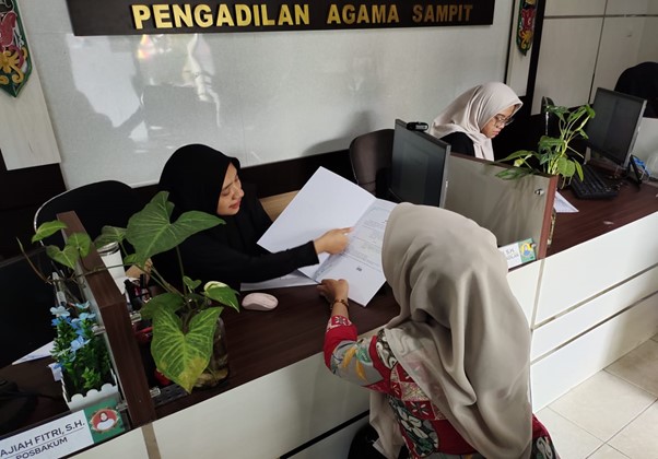 316. Pengadilan Agama Sampit Resmi Terapkan Elektronik Akta Cerai, Sembilan Dokumen Berhasil Diterbitkan