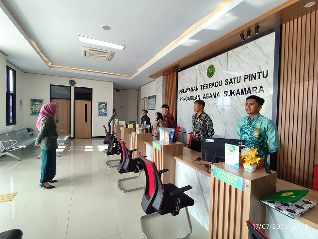 Rutinitas Kamis Pagi, Pengadilan Agama Sukamara Laksanakan Briefing PTSP
