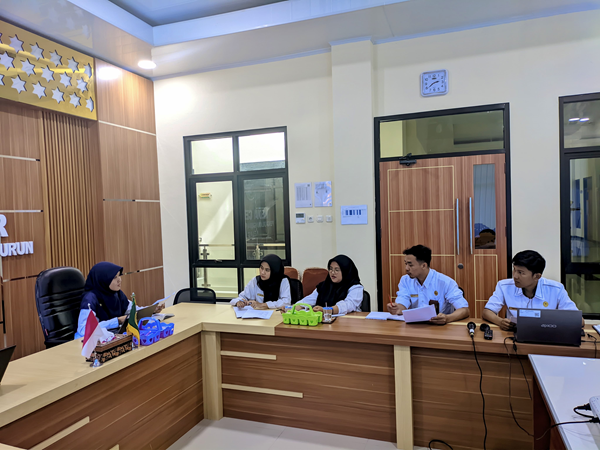HAKIM PENGADILAN AGAMA KUALA KURUN BERIKAN DDTK KEPADA CPNS BERKAITAN DENGAN TEKNIK PEMBUATAN GUGATAN