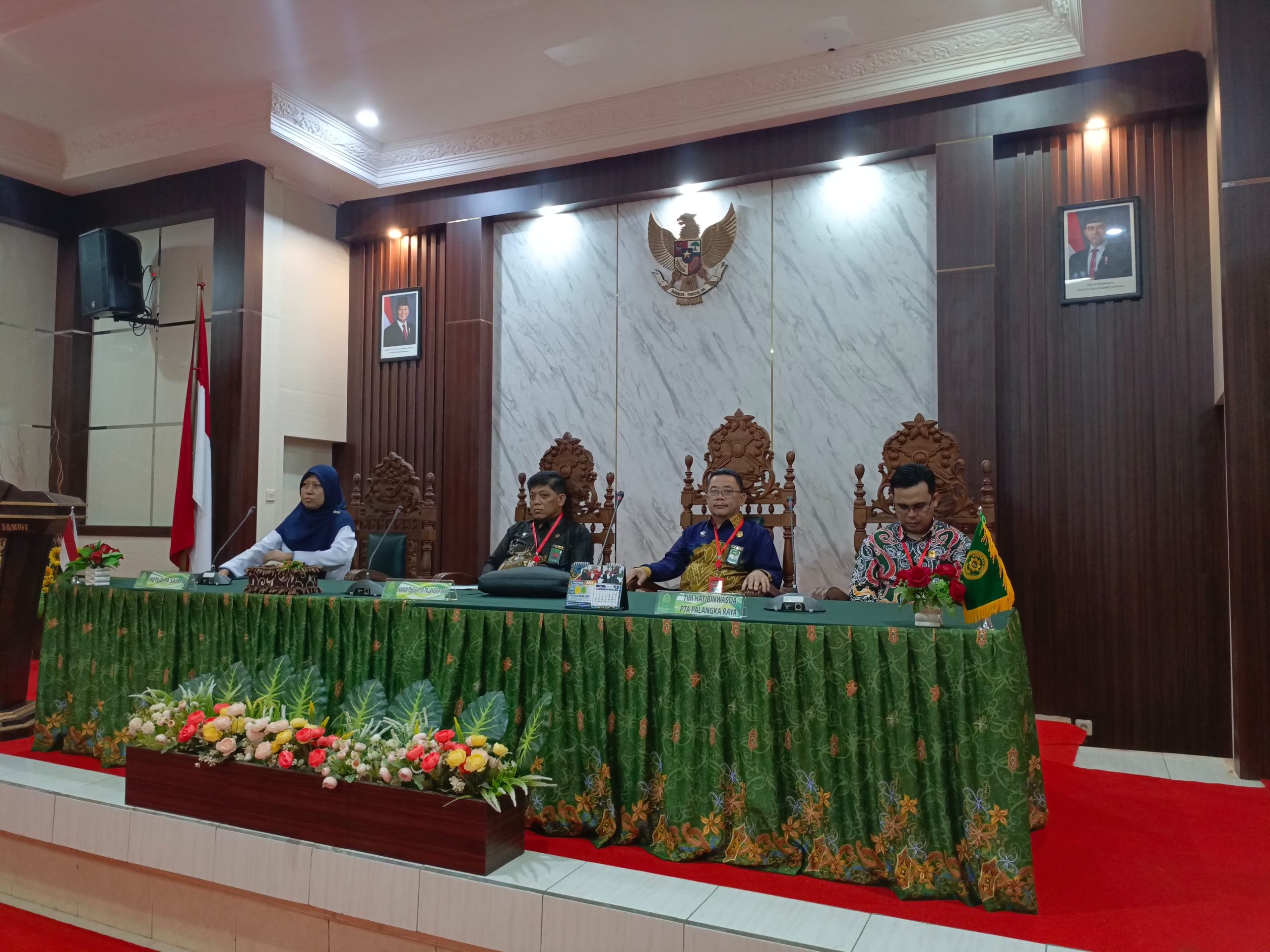205. Pembinaan dan pengawasan oleh HATIBINWASDA PTA Palangka Raya Di Pengadilan Agama Sampit