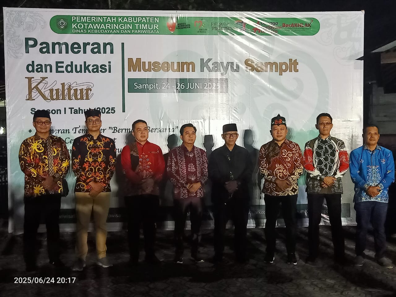 285. PA Sampit Menghadiri Acara Pembukaan Pameran dan Edukatif Kultur Museum