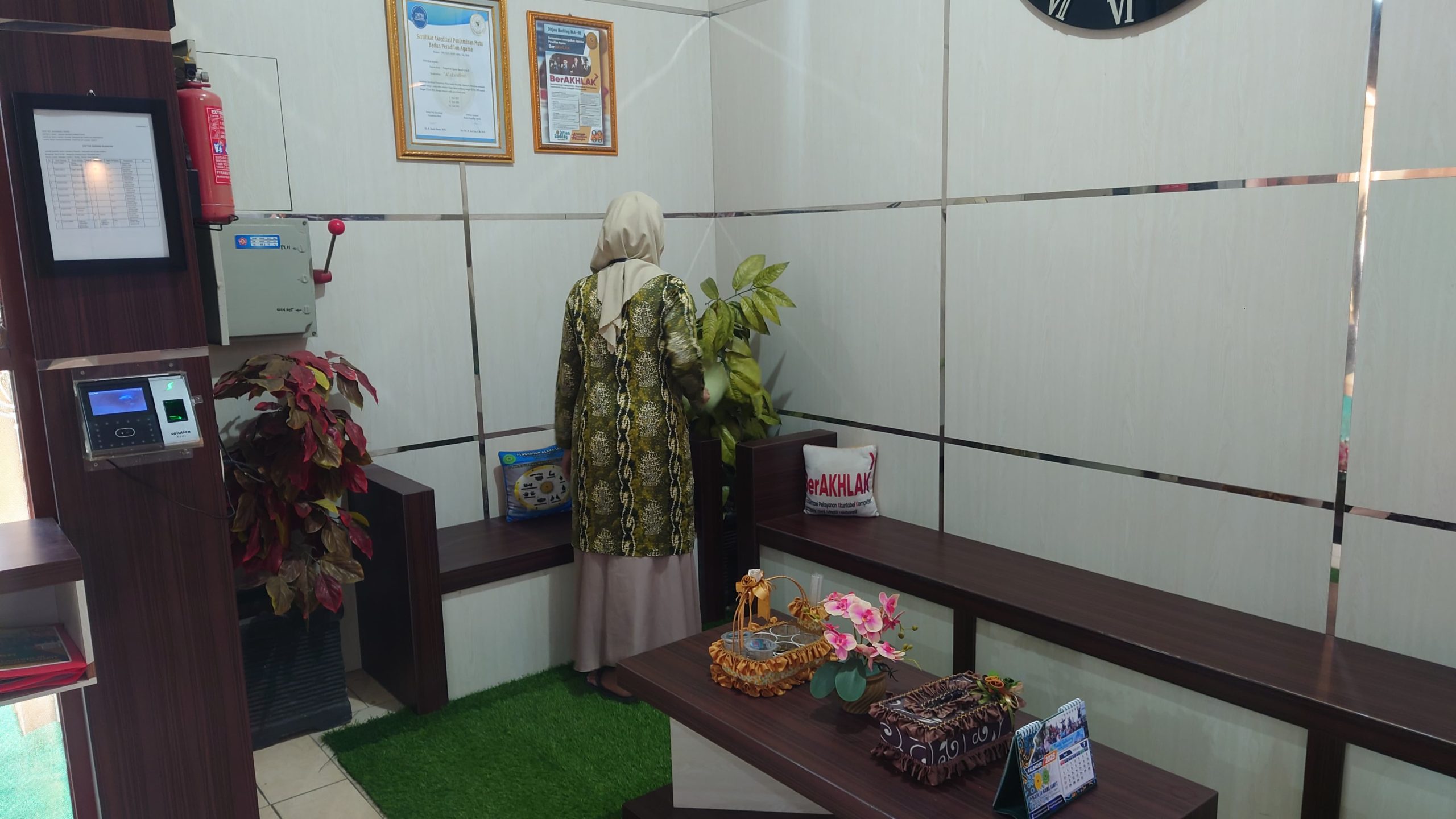 372. PA Sampit Kelas IB Konsisten Melaksanakan Kasih (Kamis Bersih)