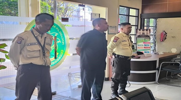 BREIFING PAGI PETUGAS PELAYANAN PTSL PENGADILAN AGAMA PALANGKA RAYA