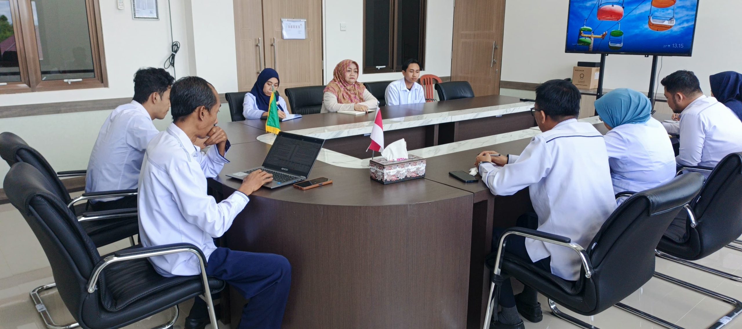 Ketua Pengadilan Agama Kasongan dan Tim Laksanakan Monev Posbakum